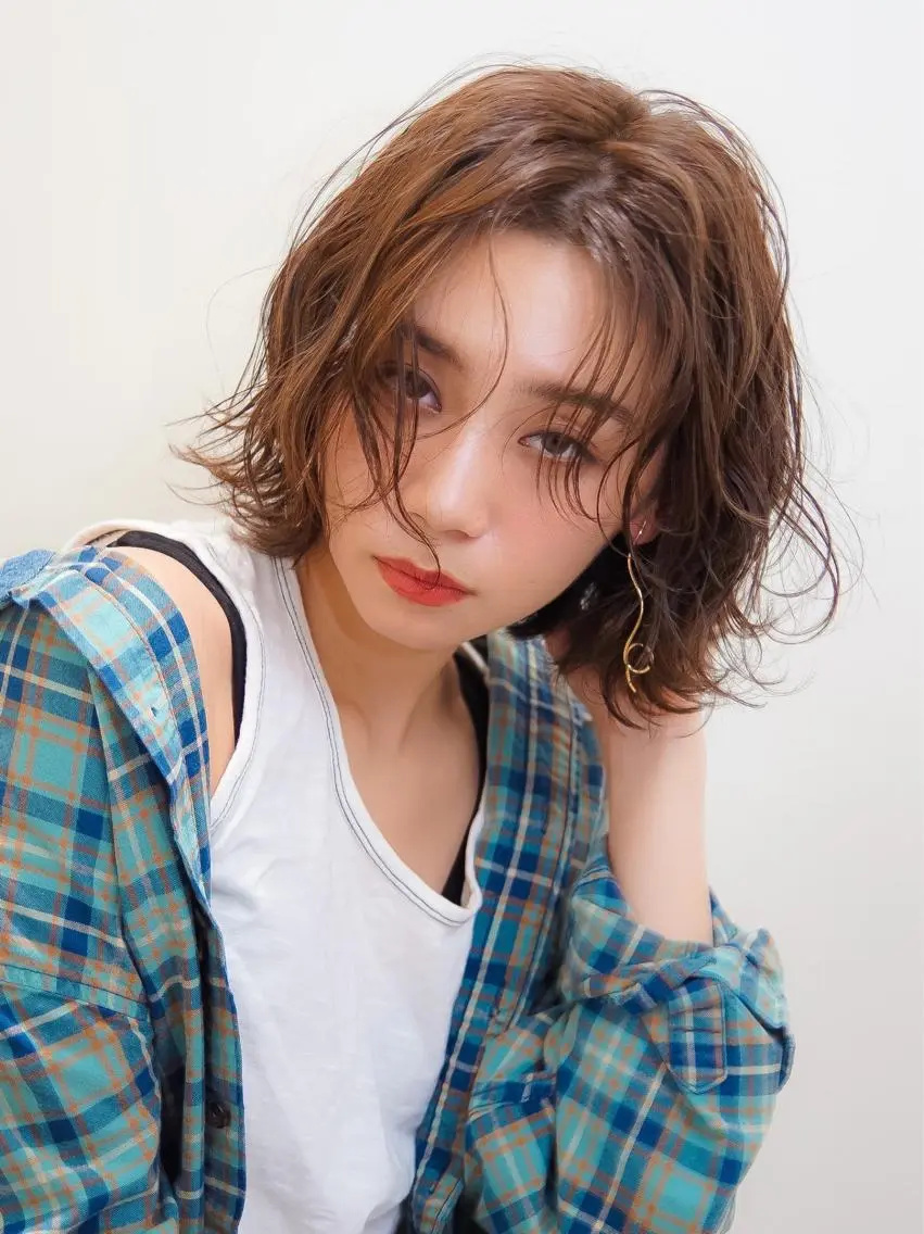 ミディアム カラー パーマ NATSUMI AR.MARAのヘアスタイル