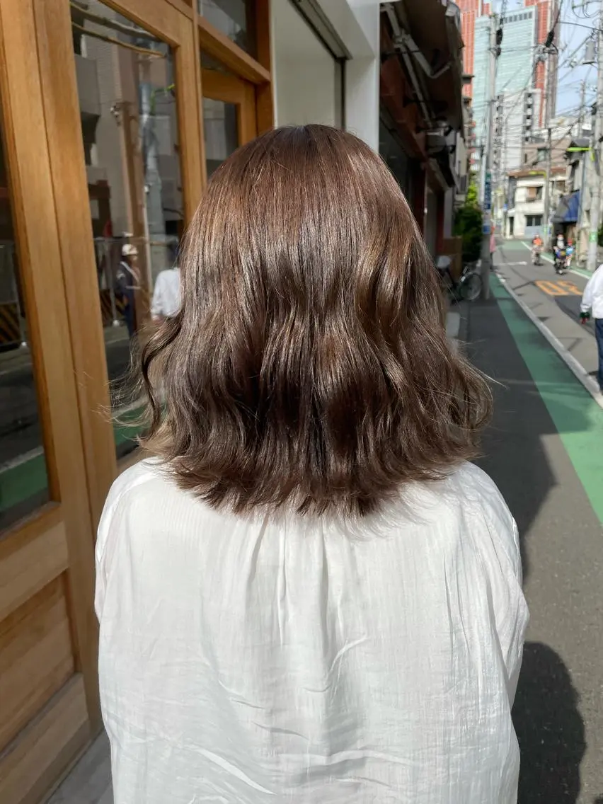 ミディアム カラー アッシュ ブリーチ ブリーチなしカラー ヘアカラー トリートメント 中目黒🌼 🌼ハナのヘアスタイル