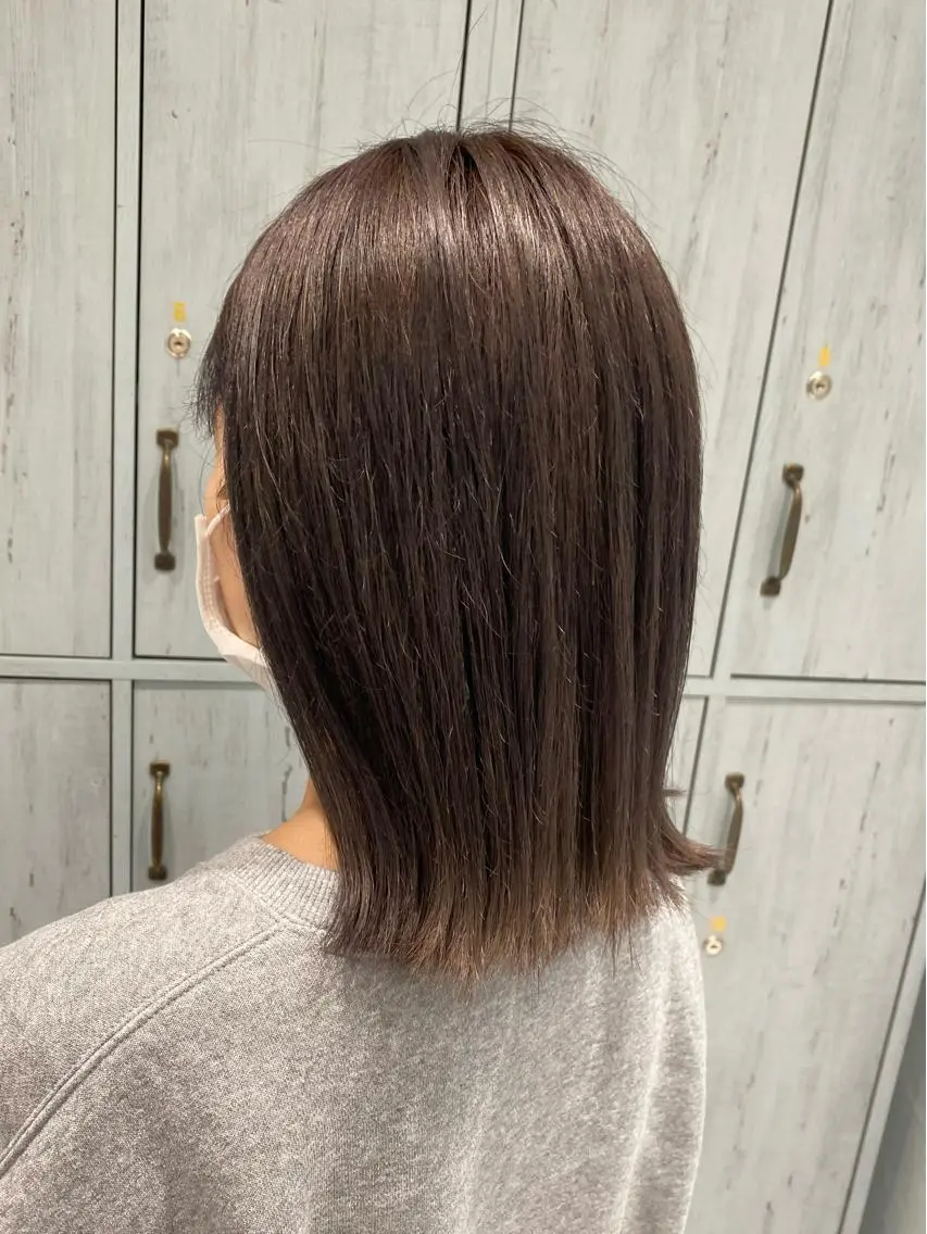 ミディアム カラー カット ヘアカラー トリートメント 中川 茜里のヘアスタイル