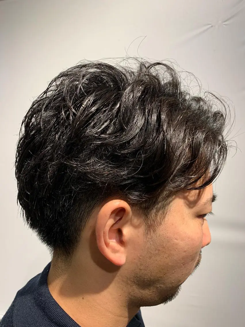 ショート パーマ メンズ ショートヘア カット トリートメント ヘッドスパ ヘアセット Lee東三国 店長 谷辻誠志のヘアスタイル