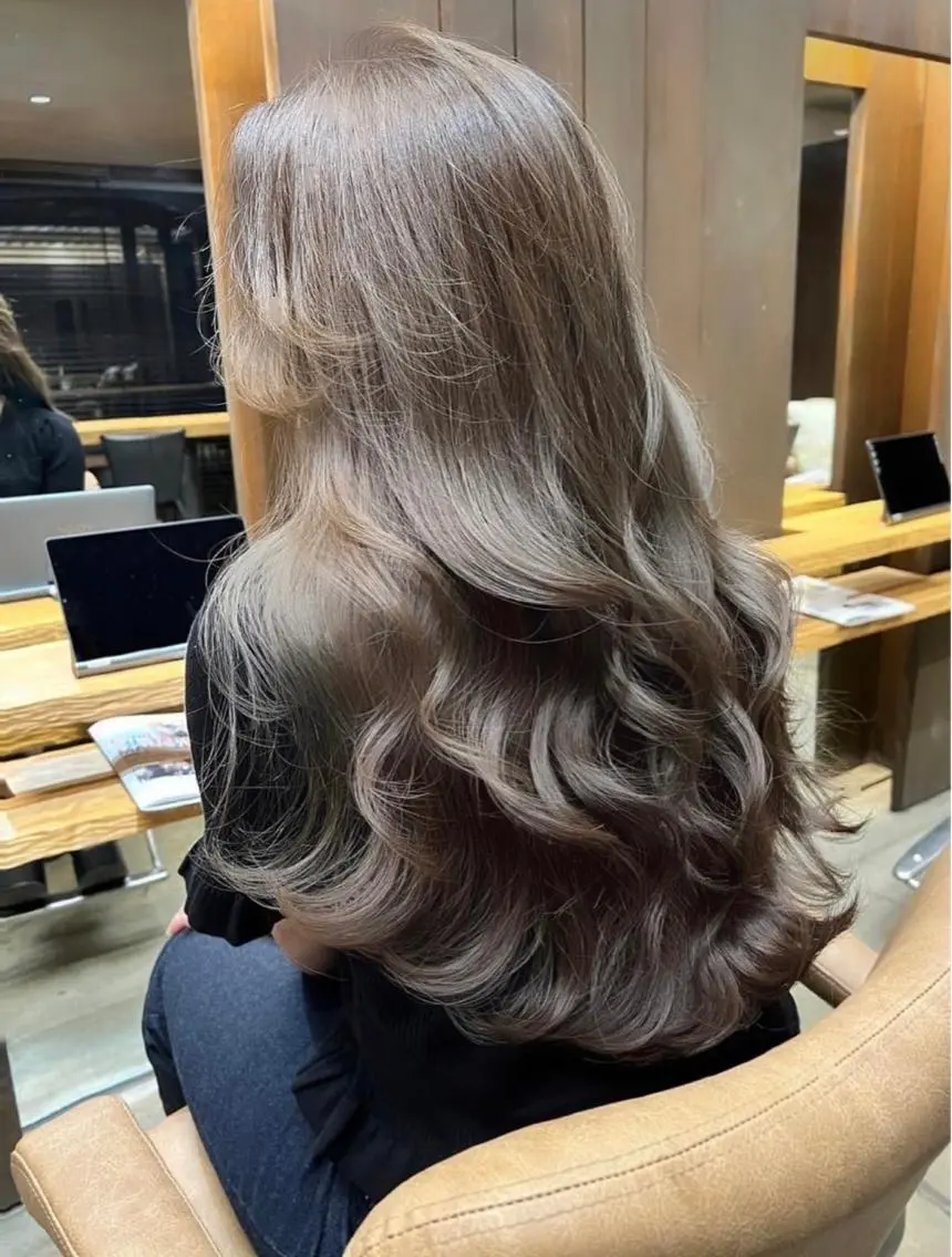 ロング カラー パーマ 廣瀬双葉 ボブ/ミディアムのヘアスタイル