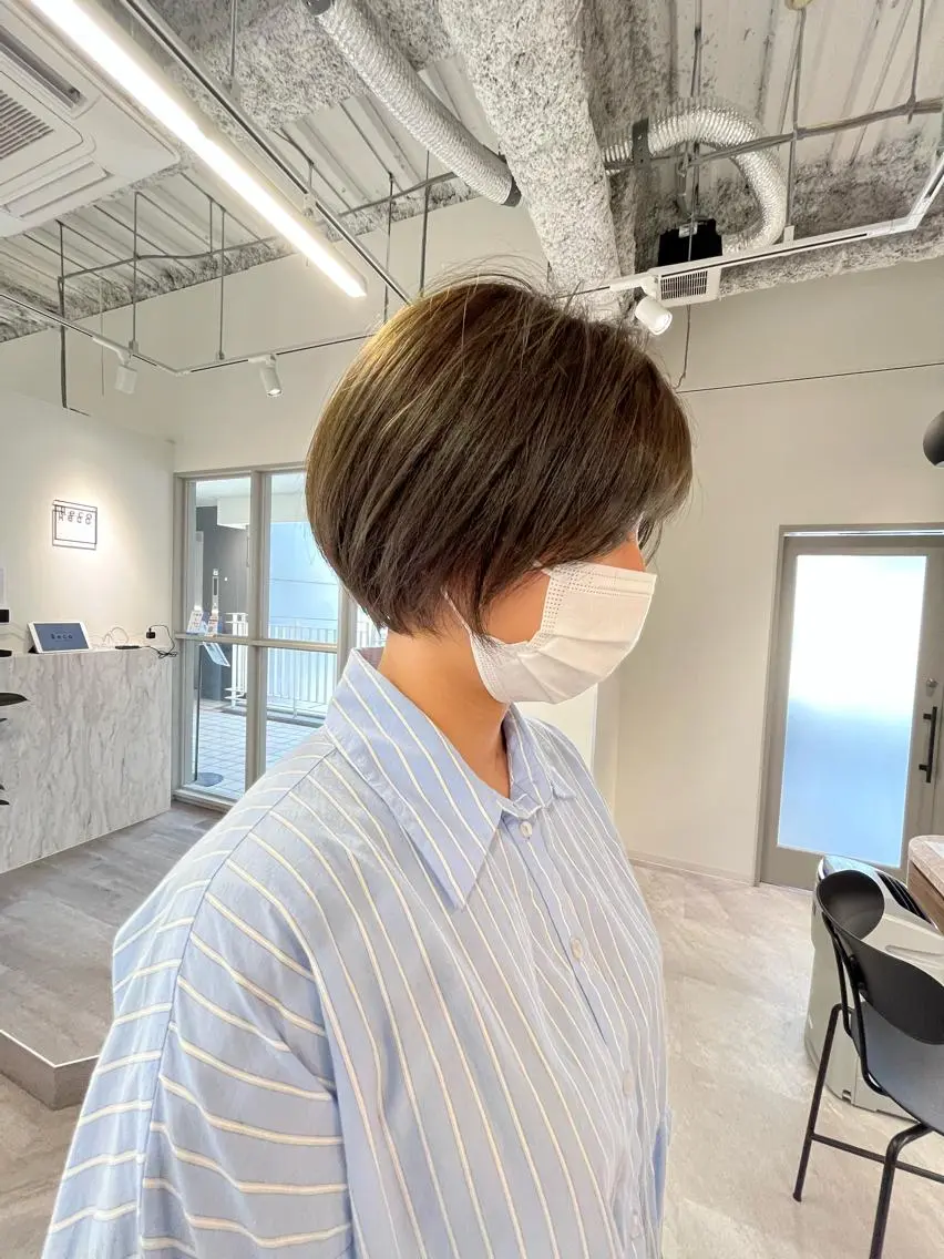 ショート カラー ヘアアレンジ 🫧umu.🫧韓国 /レイヤー/ハッシュのヘアスタイル