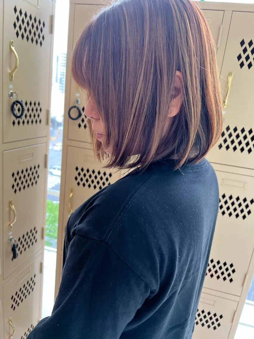 ショート レイヤーカット テトネ タカシのヘアスタイル
