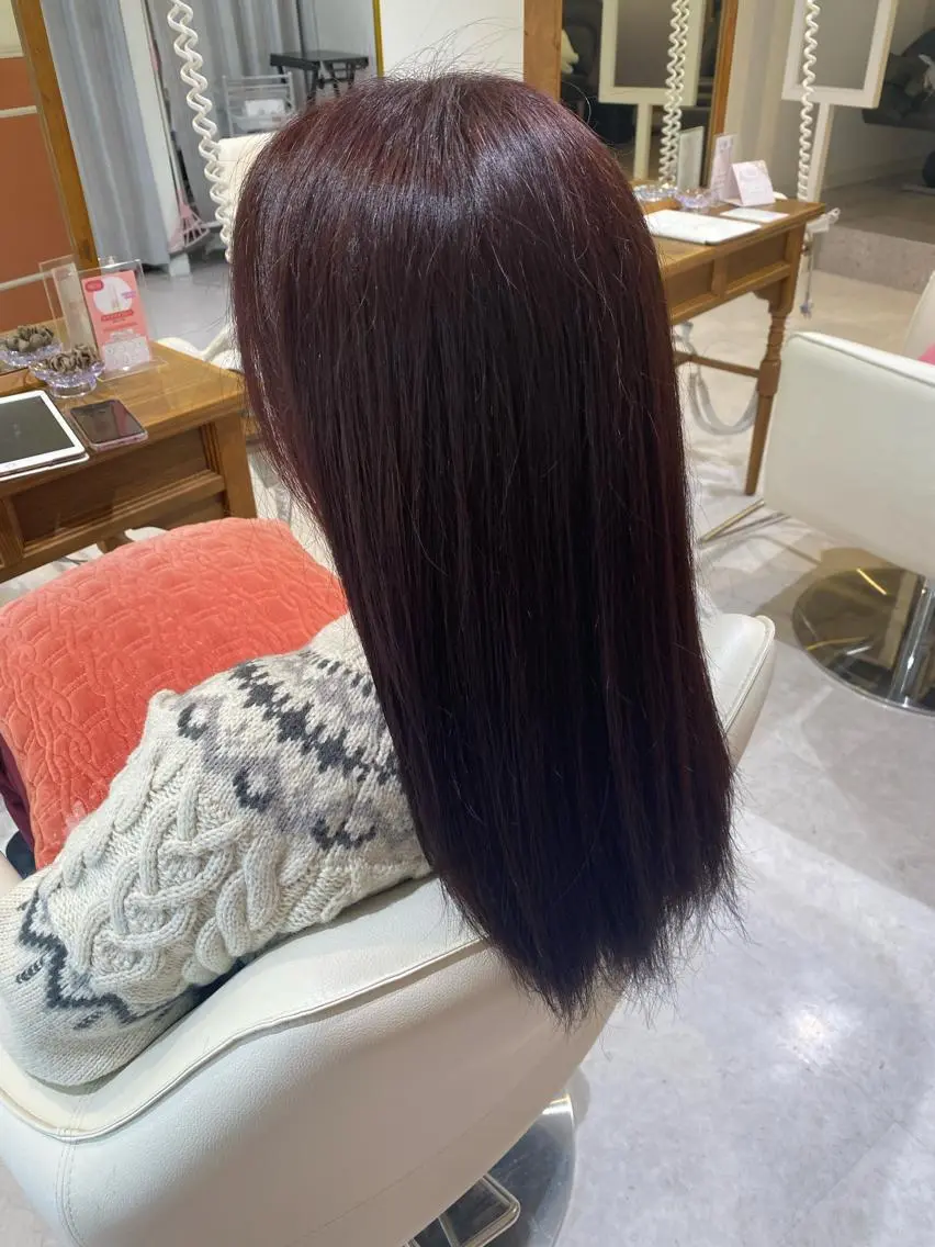 セミロング カラー ヘアカラー 梛木 唯のヘアスタイル