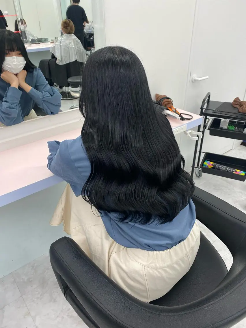 ロング カラー レイヤー×透明感カラ ーHAYATOのヘアスタイル