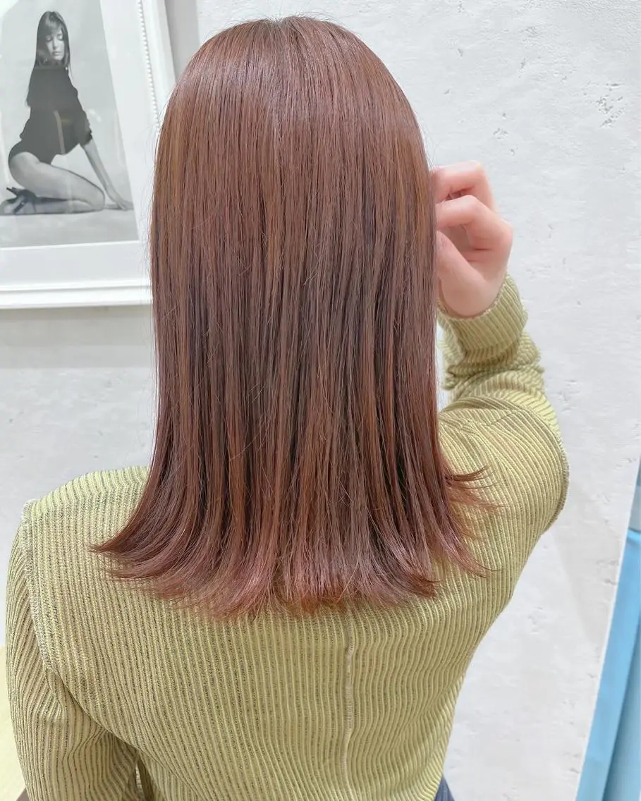 ミディアム カラー ブリーチ ダブルカラー インナーカラー オレンジ 透明感カラー│ レイヤーヘア中居美樹のヘアスタイル