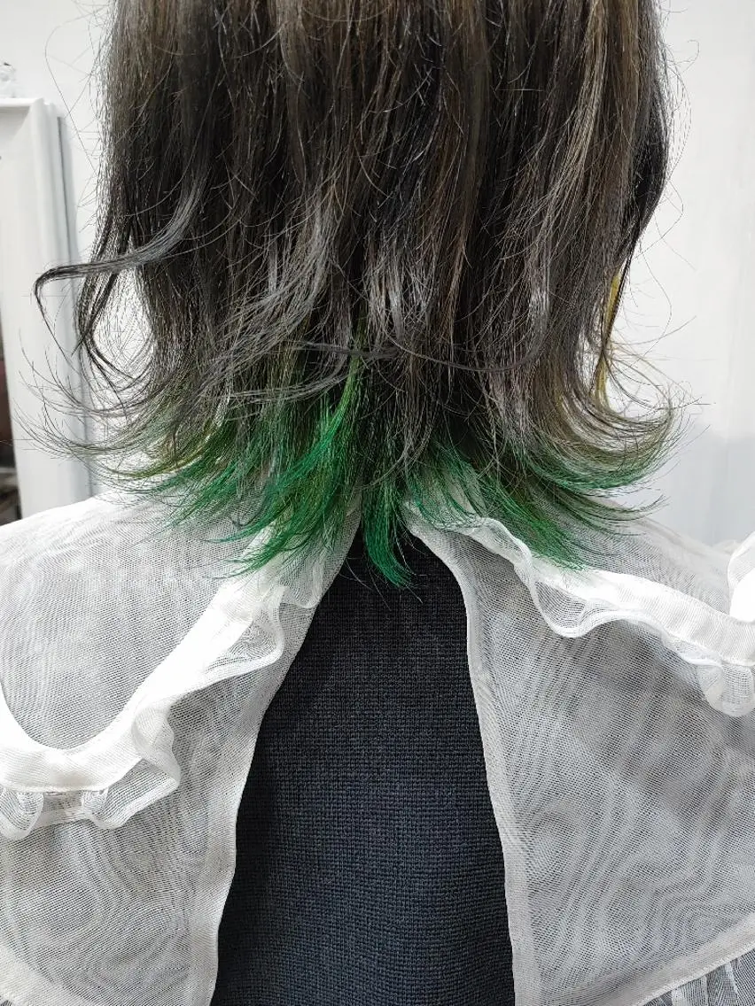 カラー ミディアム アッシュ ブリーチ ウルフカット カット ヘアカラー トリートメント 渋谷隠れ家サロン🌿 河原志帆のヘアスタイル