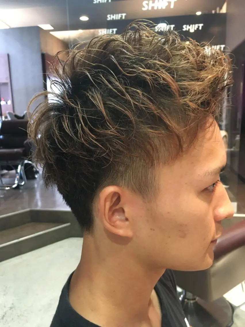 メンズ モヒカン メンズパーマ 完全個室マンツーマン メンズサロン草野貴樹のヘアスタイル