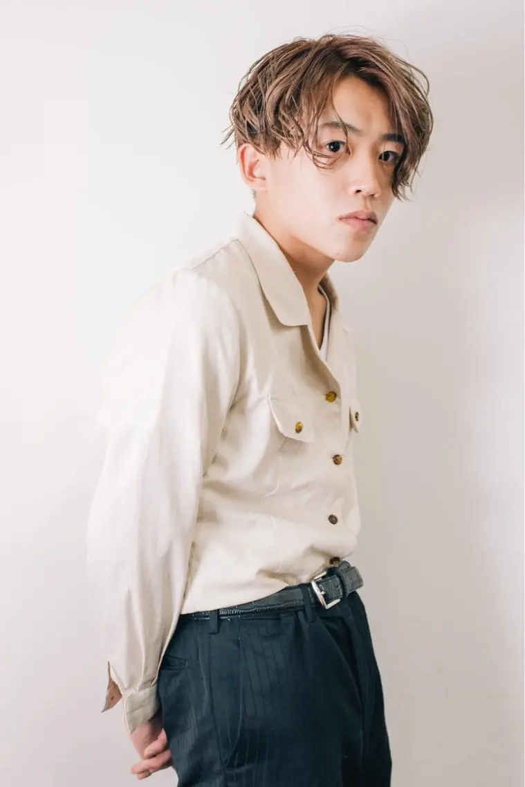 カラー メンズ 千葉 慎也のヘアスタイル