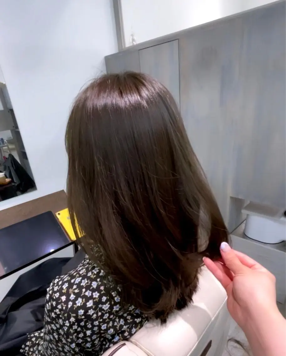 セミロング カラー カット ヘアカラー トリートメント 🫧MITO カイレアサロン🫧のヘアスタイル
