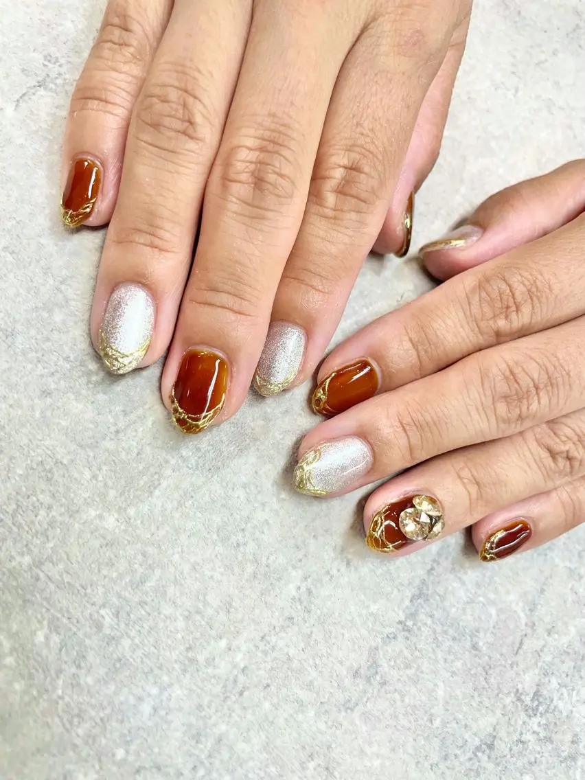 ネイル マグネットネイル ミラーネイル ニュアンスネイル ハンドネイル ハンドケア FASTNAIL PLUS 新宿店のネイルデザイン