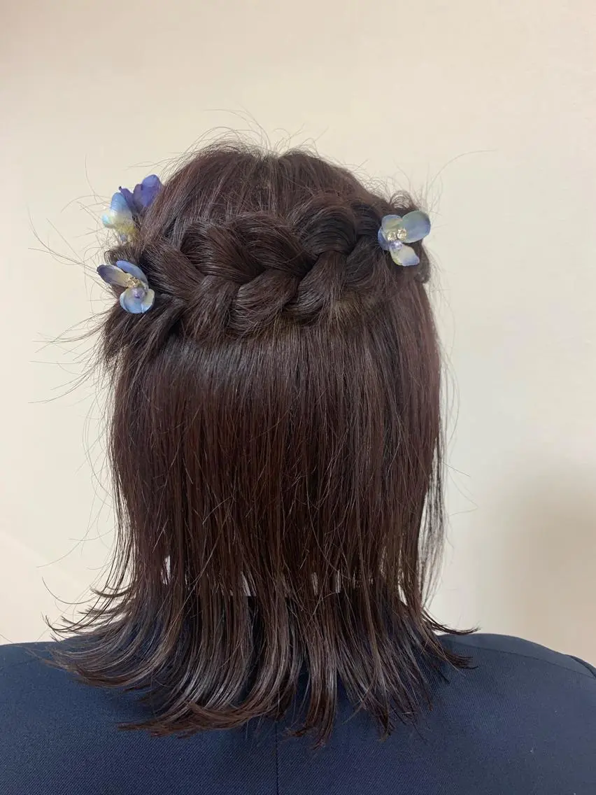 ミディアム カラー ヘアアレンジ ヘアセット 【Sweep】おじま のぞみのヘアスタイル