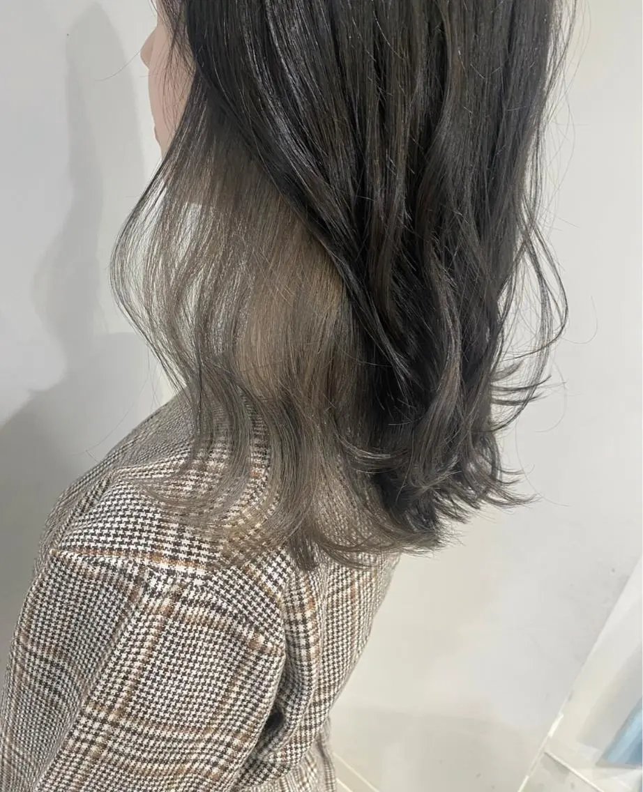 ミディアム カラー ブリーチ グレージュ カット ヘアカラー トリートメント scene. haraのヘアスタイル