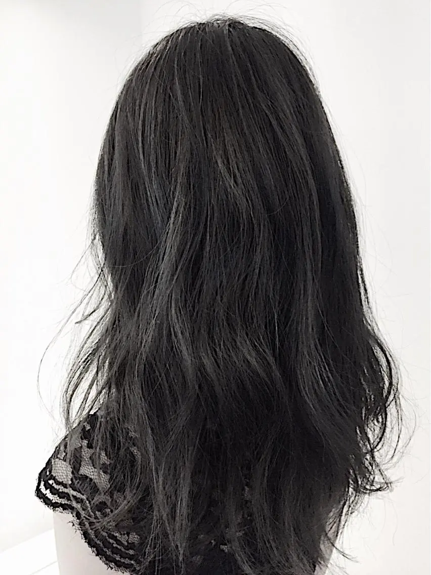 セミロング カラー ヘアアレンジ ブリーチ グレージュ ハイライトカラー ハイライト 学生 ヘアカラー トリートメント ヘアセット ✨ハイクオリティ✨ 山本香也のヘアスタイル