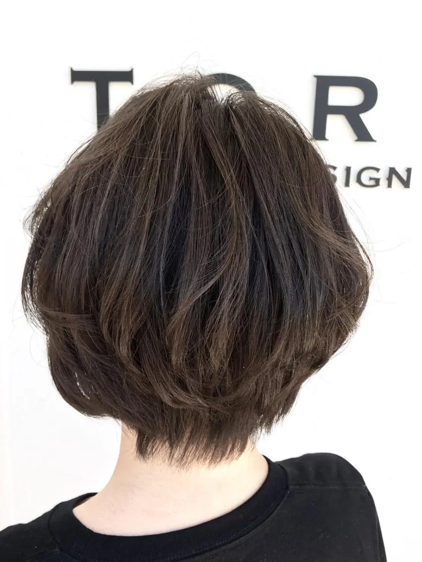 ショート カラー グレージュ ラベンダーカラー ラベンダーグレージュ ラベンダーグレー 川合 勇気のヘアスタイル