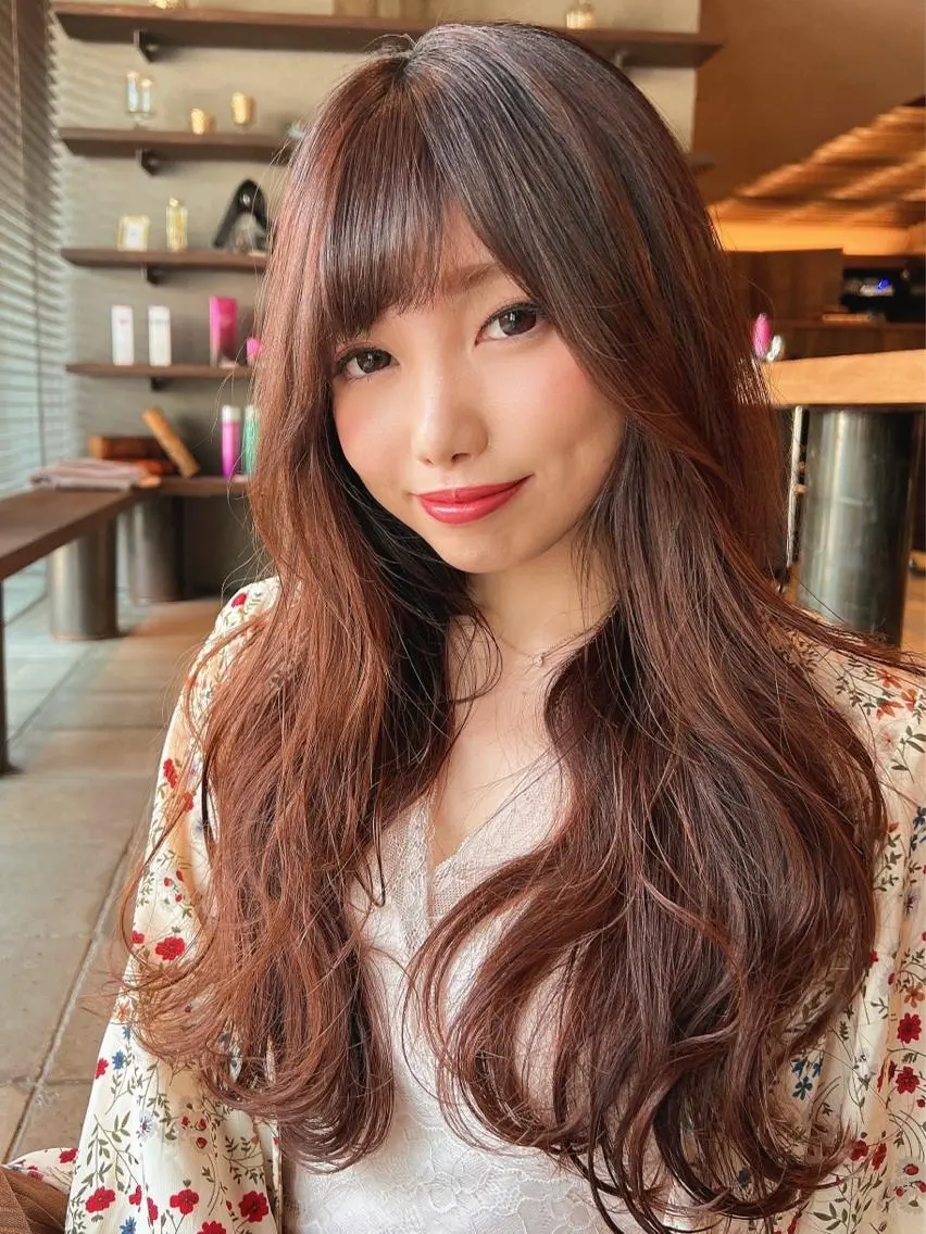 ロング カラー 栗原 瑠世のヘアスタイル