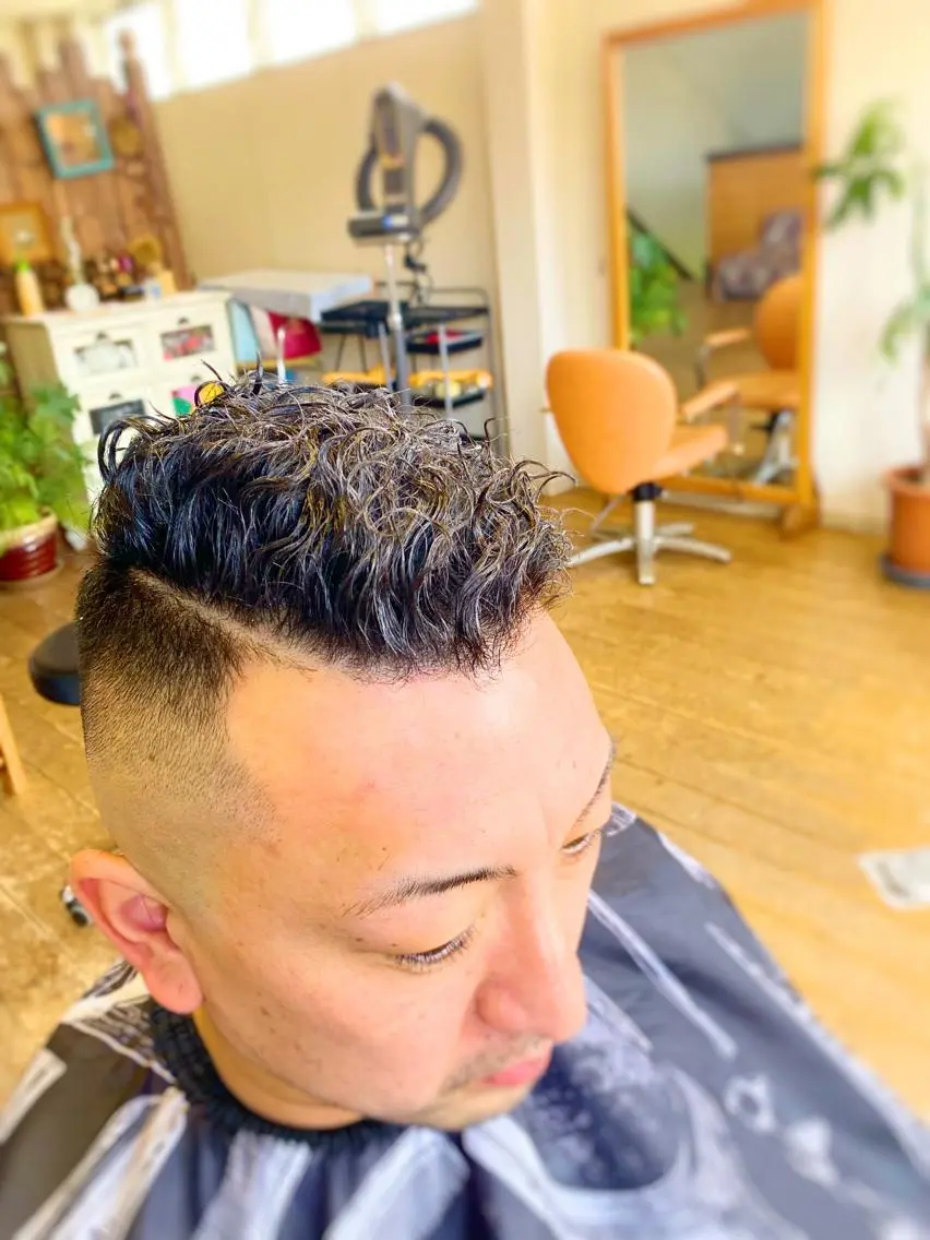 ショート カット パーマ タカハシ ユウヤのヘアスタイル