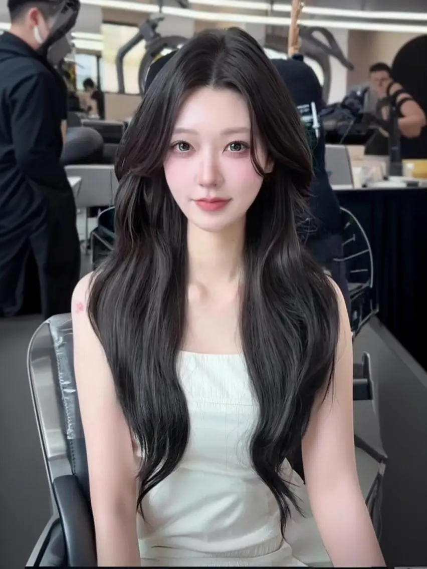 ロング 韓国特化エクステ BIZEharuのヘアスタイル