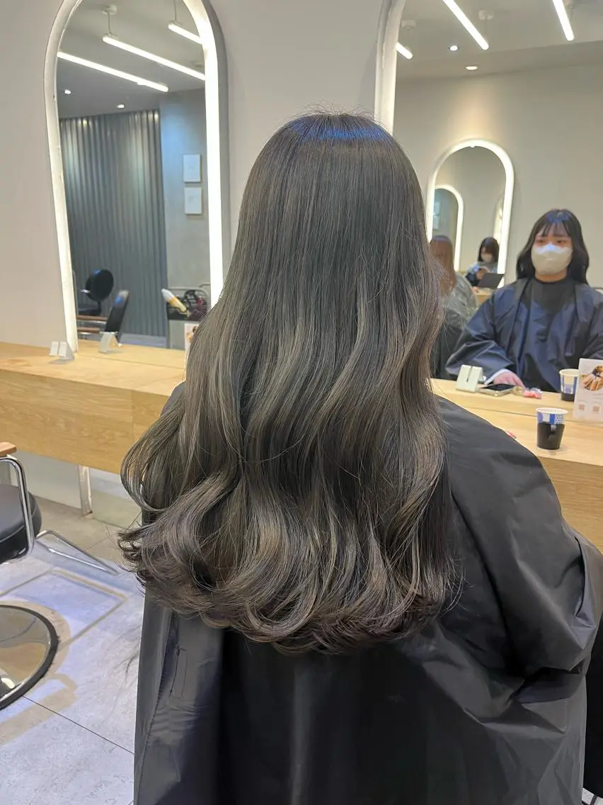 ロング カラー カット ヘアカラー トリートメント 渋谷で叶う美髪❤ ◎NATSUKI🤍のヘアスタイル