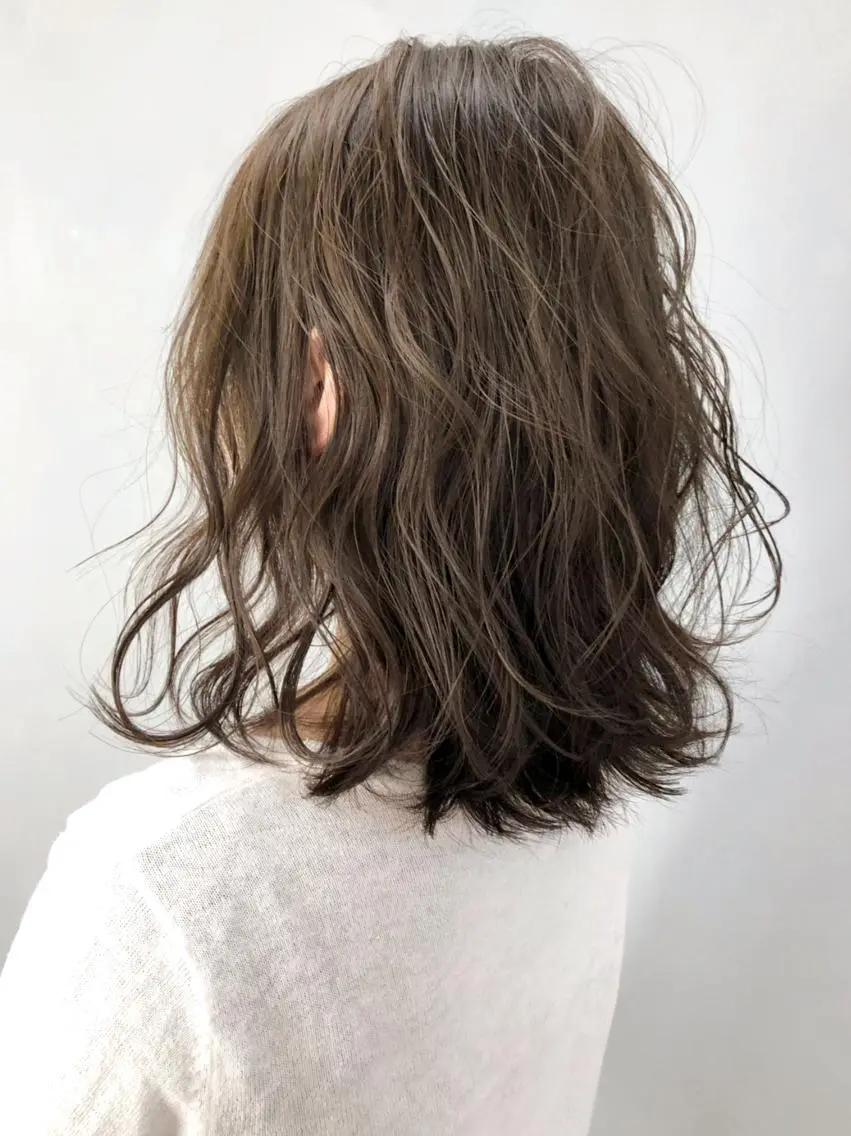 ミディアム カラー パーマ ヘアアレンジ ベージュカラー ITbyALBUM 中野店のヘアスタイル