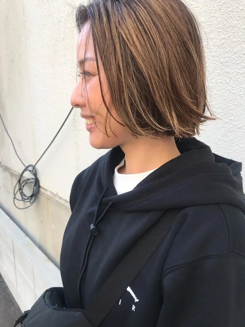 ショート ハイライト カット ヘアカラー トリートメント ayane⭐️ボブ・ ショート・パーマのヘアスタイル