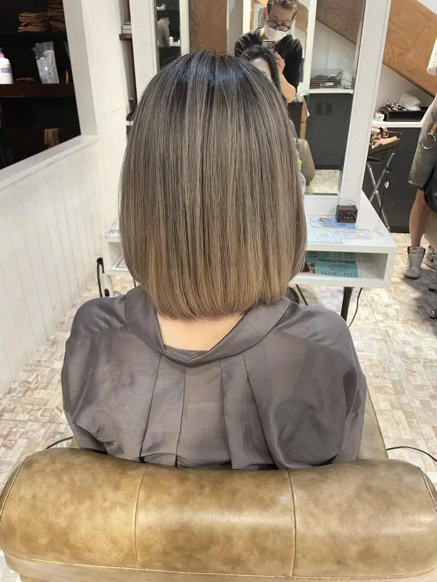 ショート お団子ヘア ミストバング ボブ ハイライト 姫カット 松本 湧貴 ショートスタイルのヘアスタイル