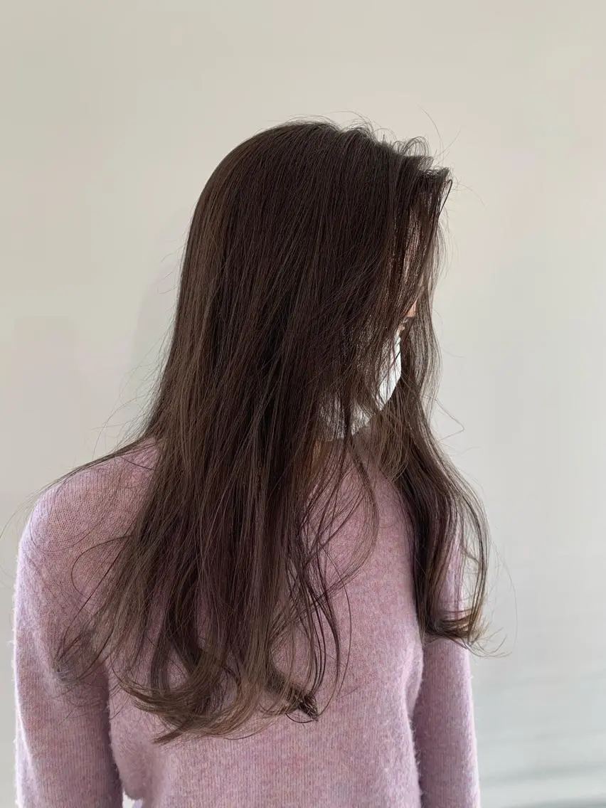 ロング カラー パーマ ヘアアレンジ グレージュ ラベンダーカラー ラベンダーグレージュ ラベンダーグレー 加藤 綾華のヘアスタイル