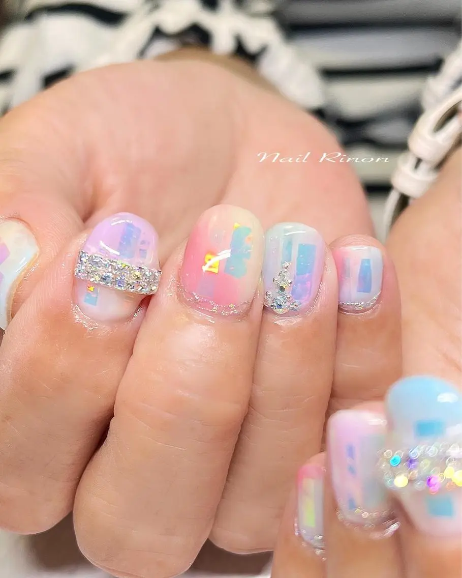 ネイル オーロラネイル ハンドネイル Nail Rinonのネイルデザイン