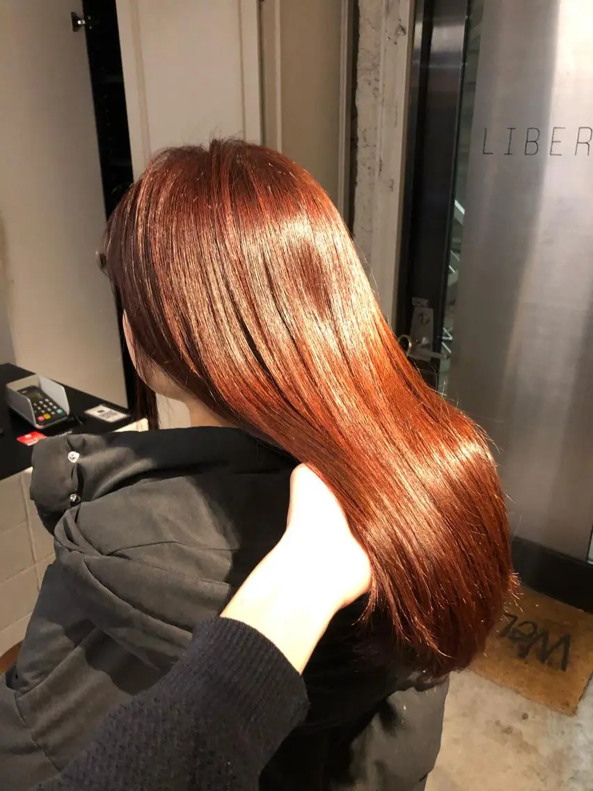 ロング カラー shinka omotesandoのヘアスタイル