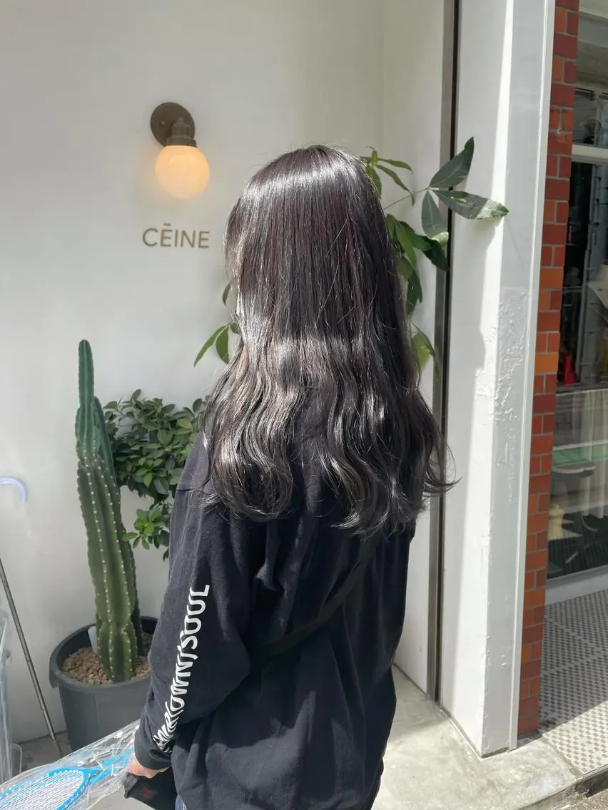 ロング カラー アッシュ アッシュグレー アッシュグレージュ ブリーチ グレージュ カット ヘアカラー トリートメント 中目黒🌼 🌼ハナのヘアスタイル