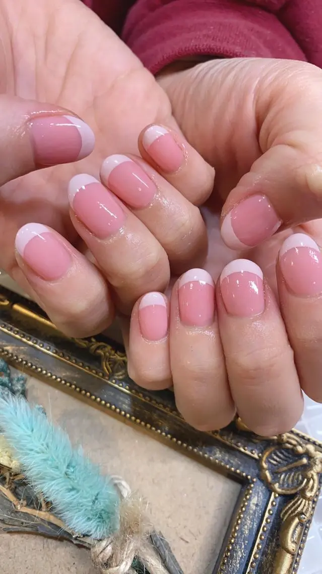 ネイル フレンチネイル nailist yuiのネイルデザイン