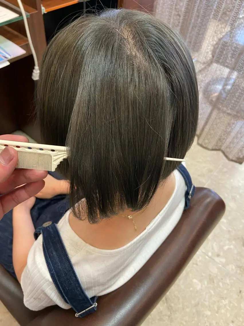 ショート カラー アッシュ オリーブアッシュ カット ヘアカラー ブランシェ小幡駅前店 森樹のヘアスタイル