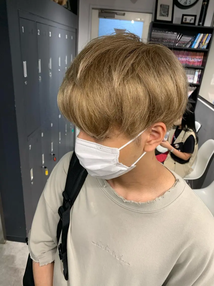 ショート カラー ヘアカラー 園田 将士のヘアスタイル