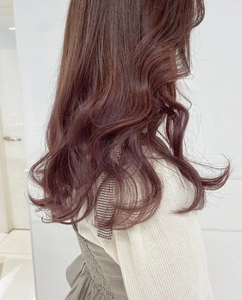 ロング カラー ピンクカラー Amelie yunのヘアスタイル
