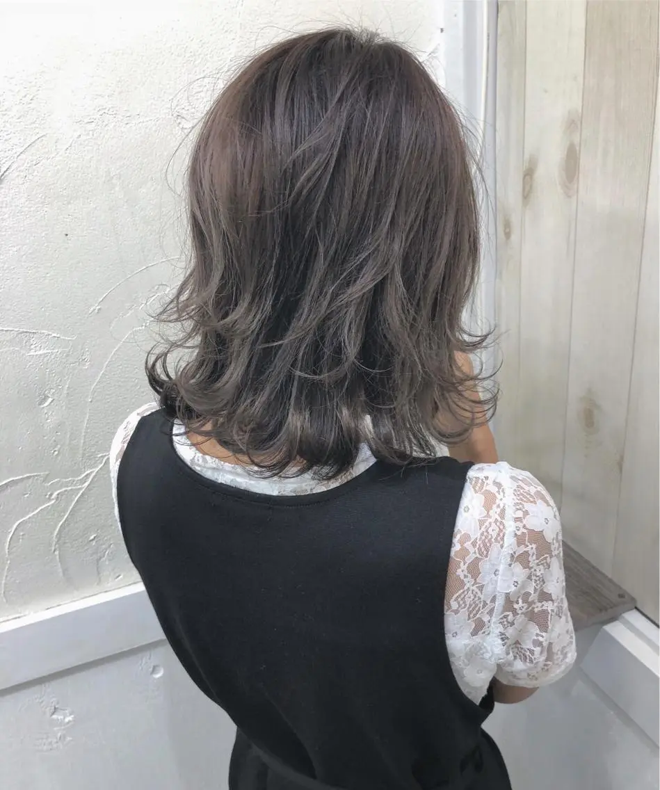 ミディアム エクステ Loob.TOKYO MIYA🌈のヘアスタイル