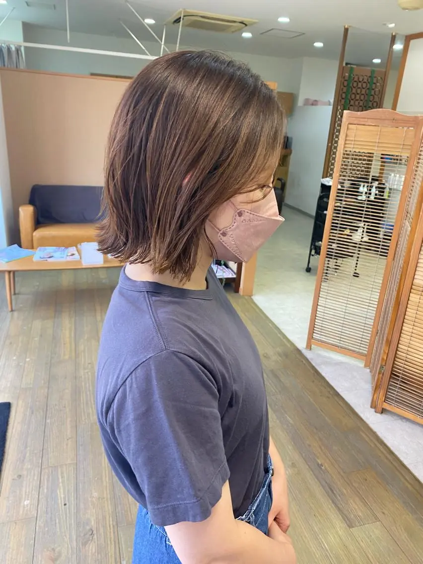 ショート ブリーチカラー🫧 森　凪沙のヘアスタイル
