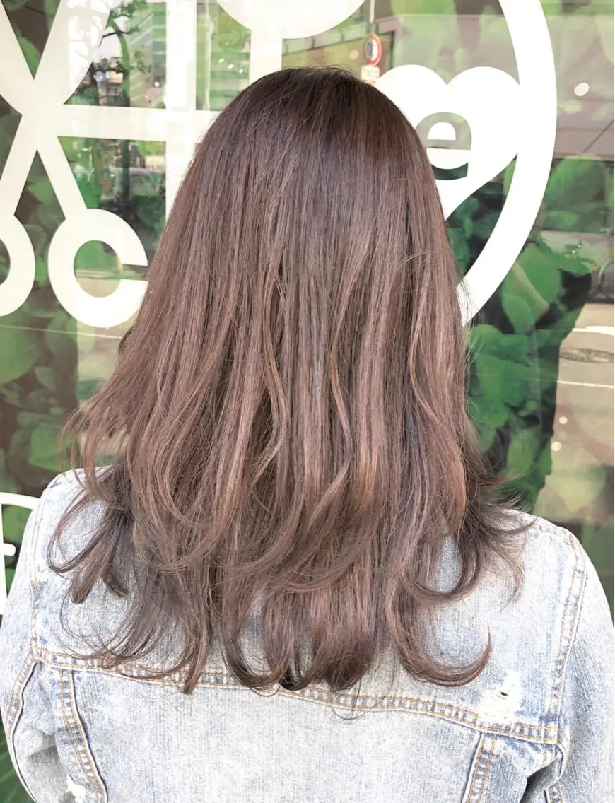 ロング カラー ヘアカラー トリートメント 髪質改善×潤艶カラー ⭐️岡田崇彰のヘアスタイル