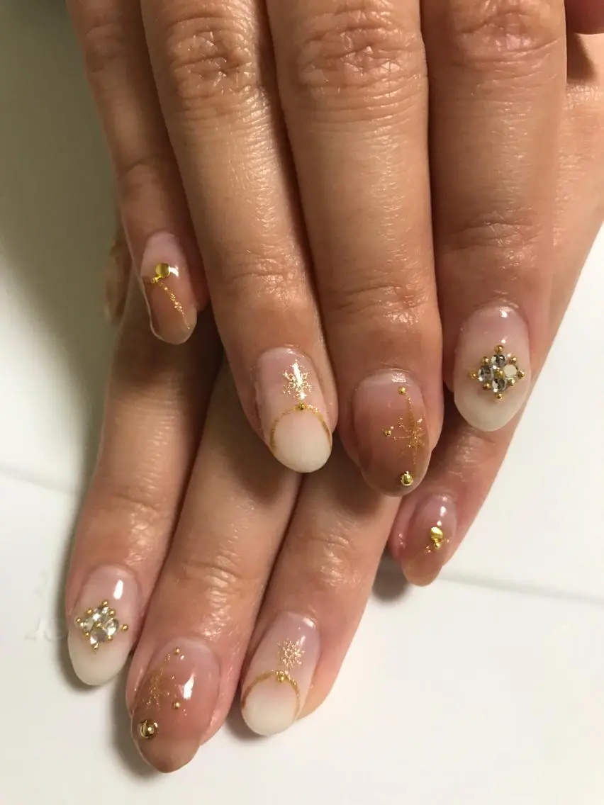 ネイル LOVEnail tomoのネイルデザイン