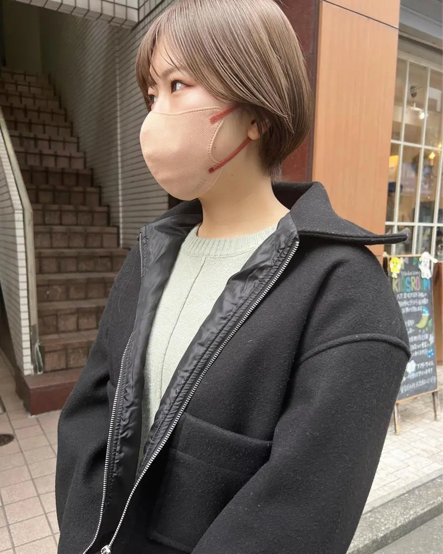 ショート カラー ベージュカラー ハイトーンカラー ミルクティーベージュ ショートヘア 🌿ショート🌿 パーマ🌿淳平のヘアスタイル