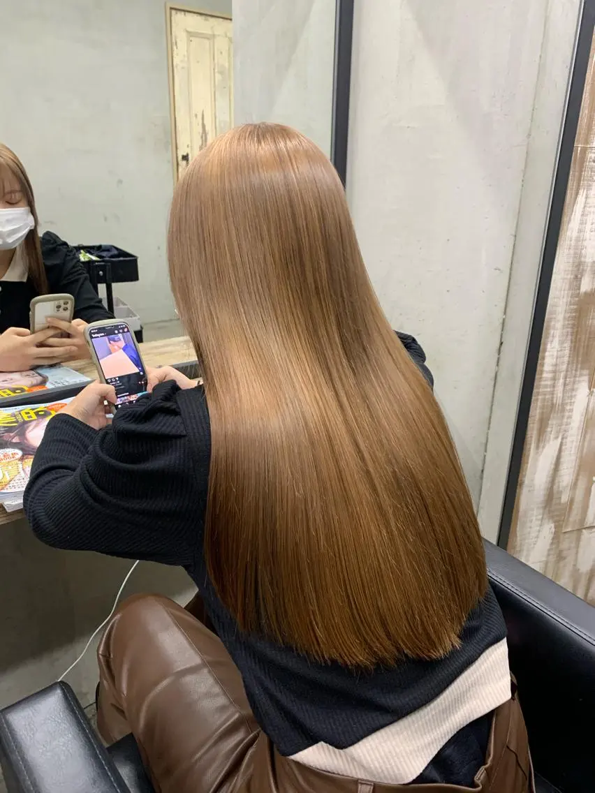 ロング カラー カット ヘアカラー トリートメント 赤みゼロ/透明感 カラー🌿KANTAのヘアスタイル