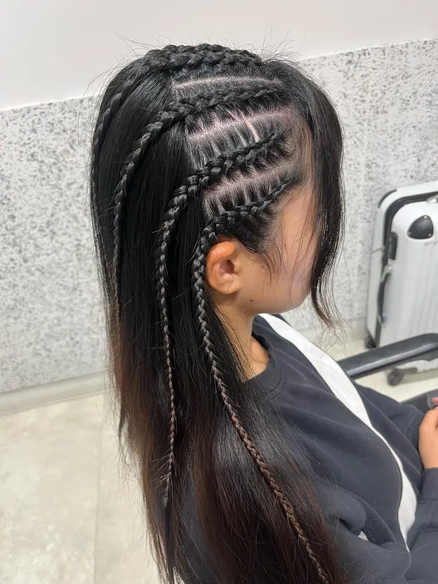 ロング ヘアセット ✨コーンロウ✨ 本田さゃかのヘアスタイル