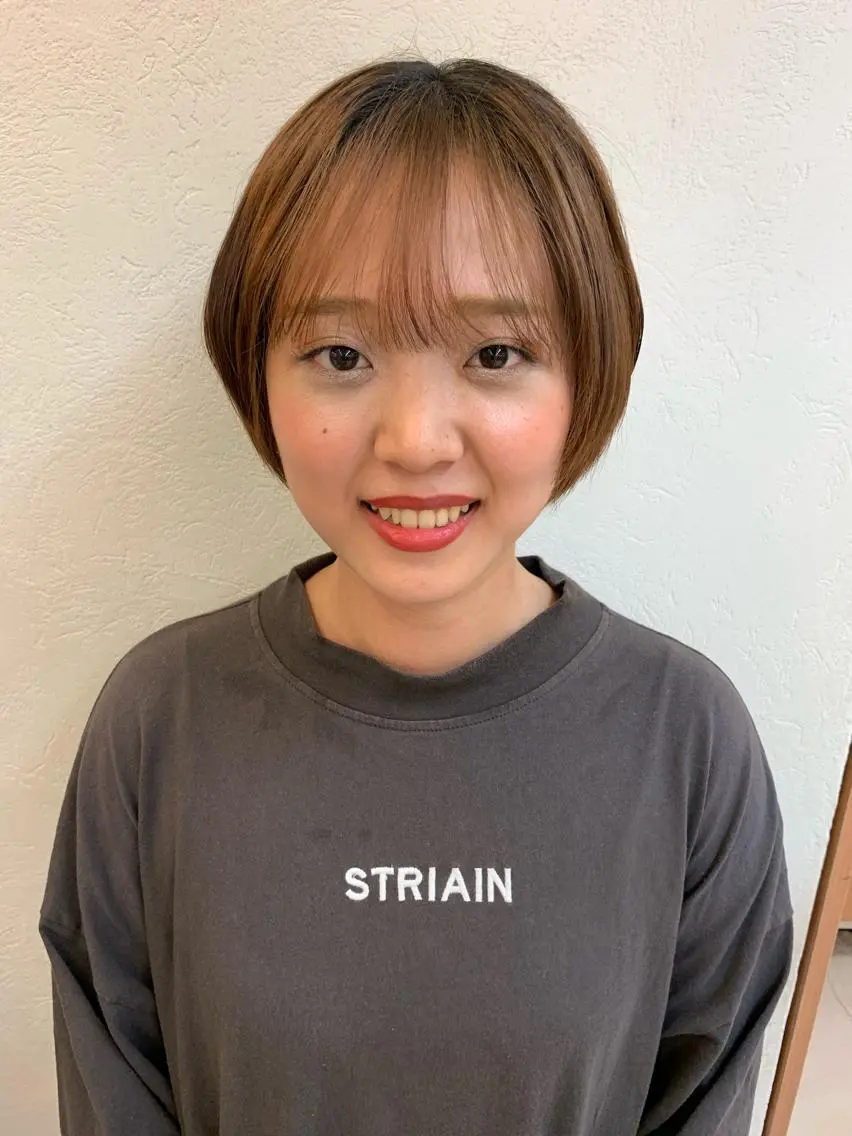 ショート 高橋 沙希のヘアスタイル