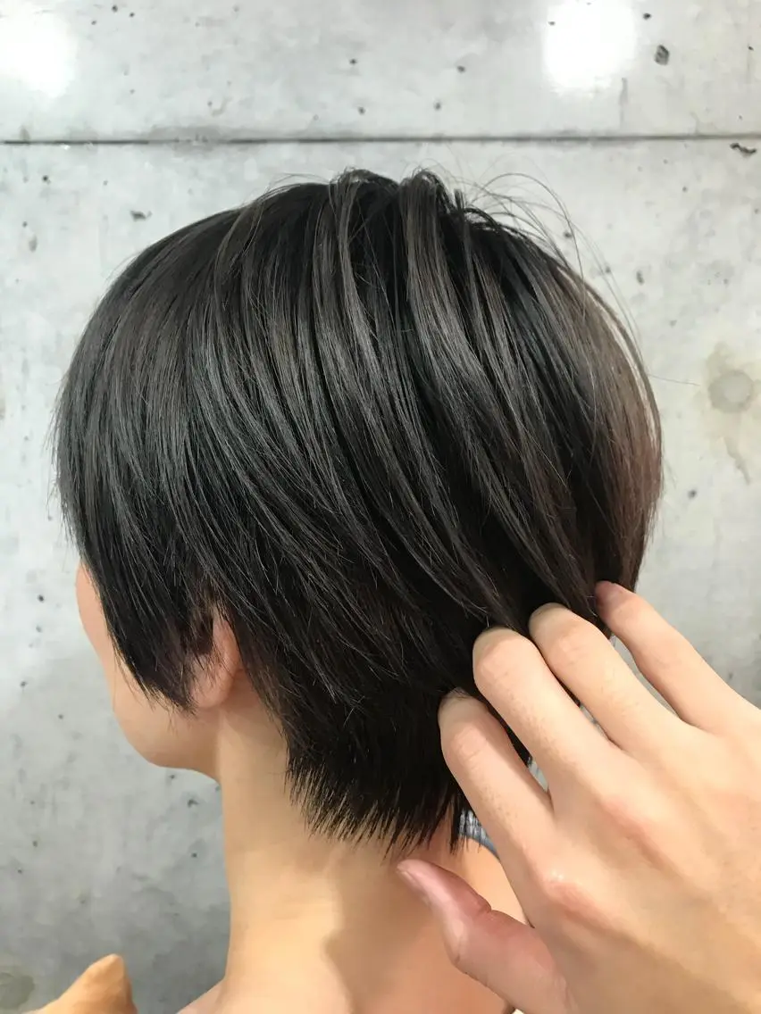 ショート レイヤーカット 高円寺　メンズカット 武内和樹のヘアスタイル