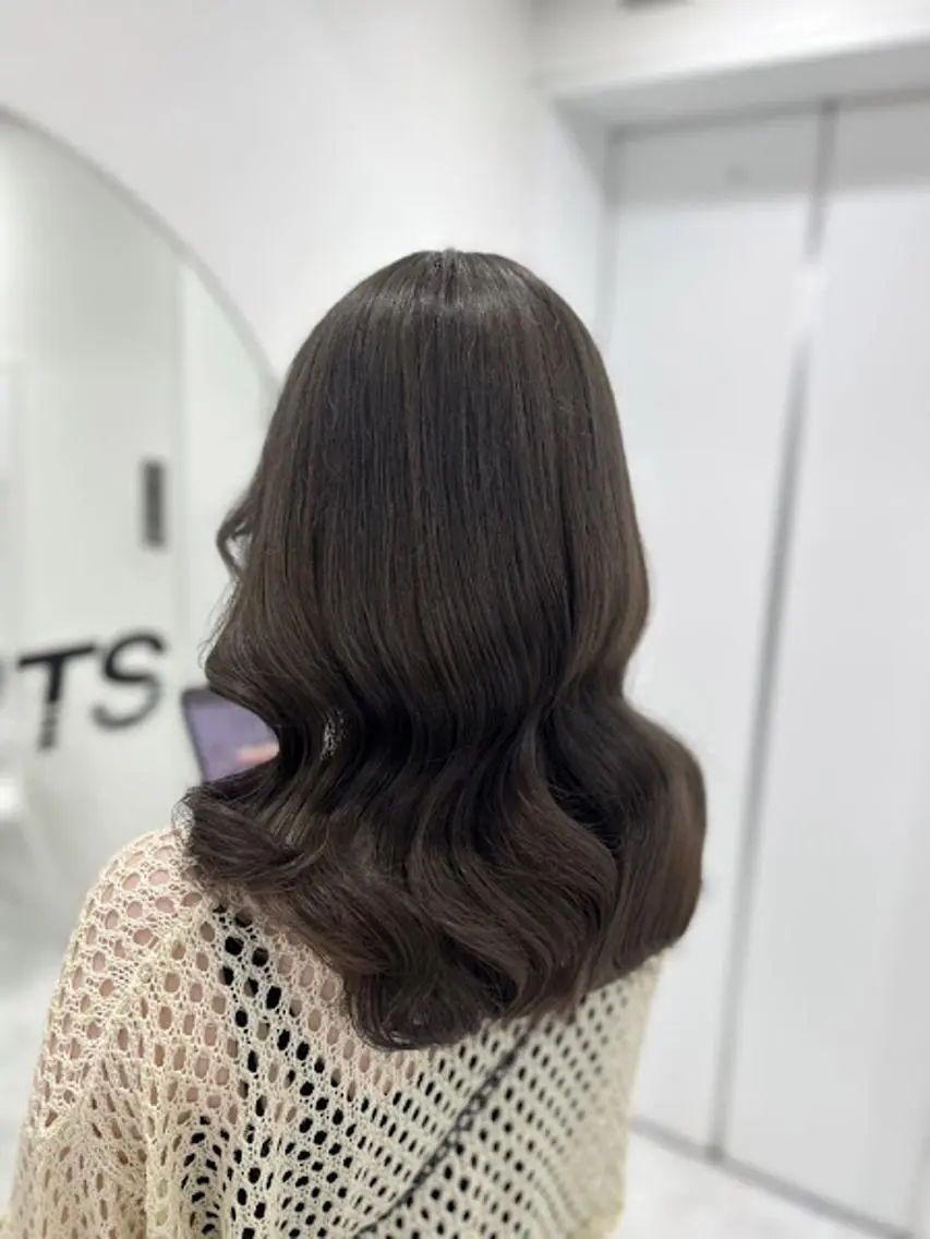 カラー 🪞official FRUITS渋谷🩰のヘアスタイル