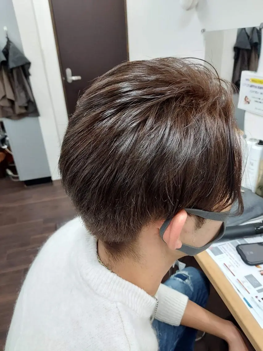 カラー アッシュ アッシュブラウン ブラウンカラー ASAMI (カラーリスト)のヘアスタイル
