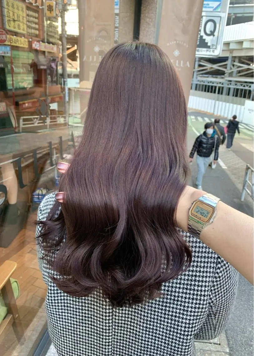 セミロング カラー ベージュカラー ラベンダーカラー ラベンダーベージュ ヘアカラー トリートメント 矢野 晃平のヘアスタイル