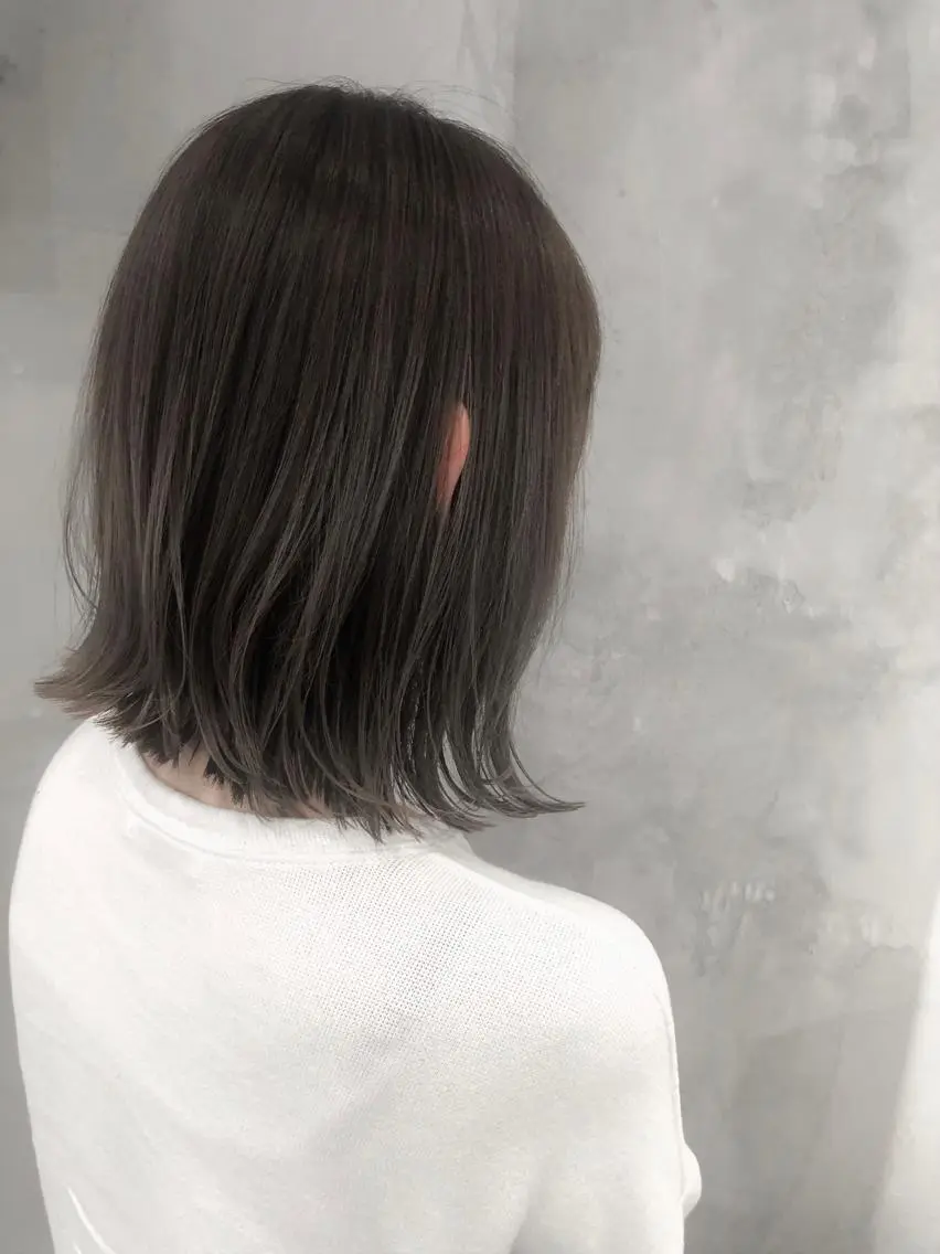 ミディアム カラー パーマ ヘアアレンジ ワンレンボブ シールエクステ ベージュカラー 透明感カラー ダブルカラー ブリーチカラー🔥 パーマ【佐々木凌平】のヘアスタイル