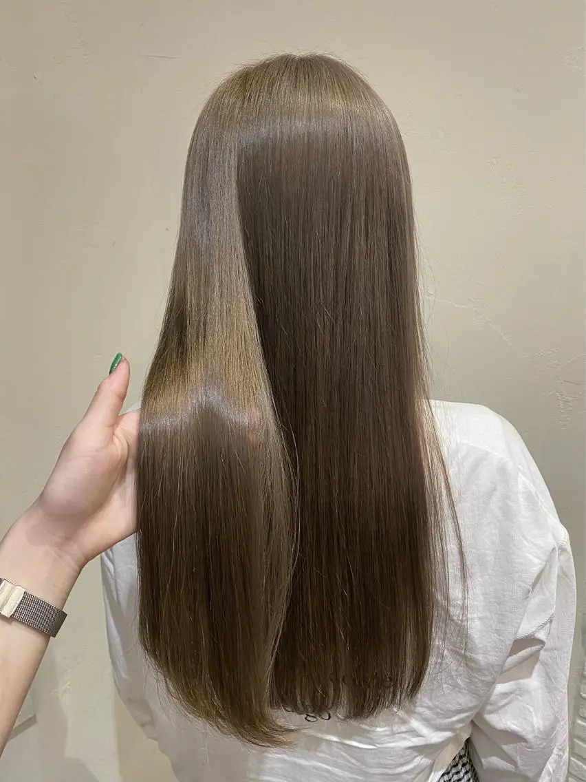 ロング カラー ヘアカラー sayumi 🍒のヘアスタイル