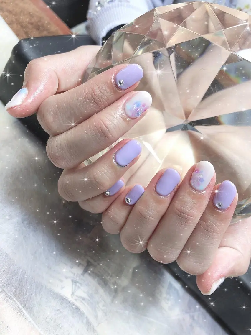 ショート ネイル ストーンネイル 《LB》ラブリエ Nail&eyeのマツエク・マツパデザイン