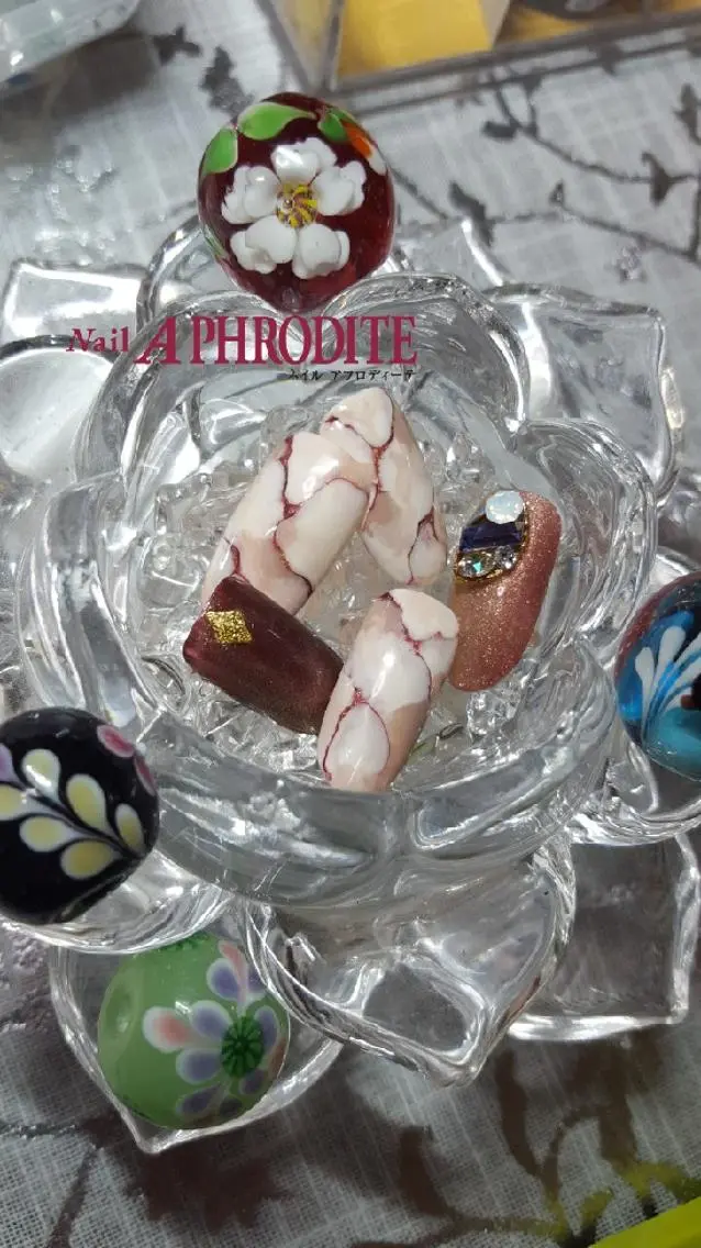 ネイル 大理石ネイル(マーブル) Nail Aphroditeのネイルデザイン